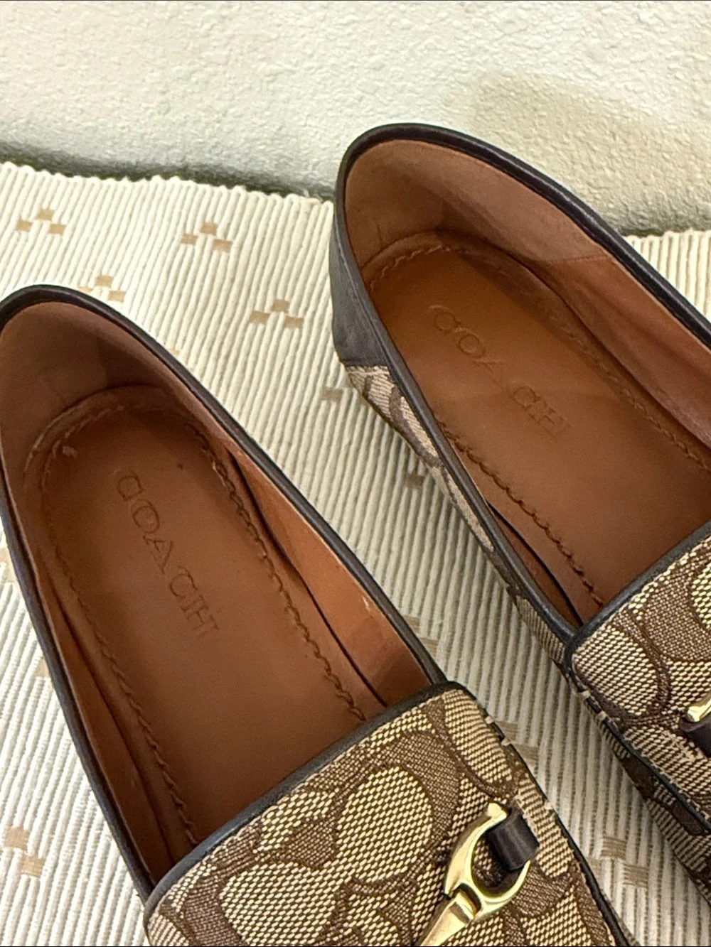 Coach sophisticated loafers